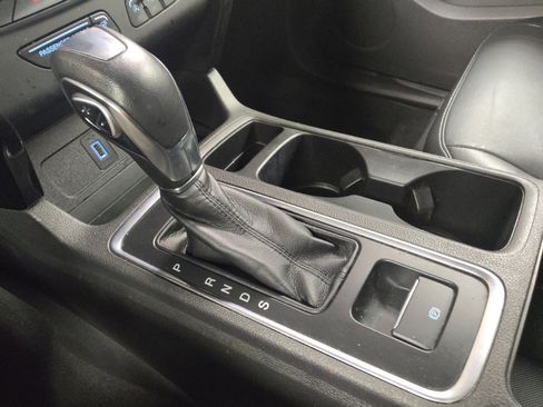 Used 2019 Ford Escape Titanium FWD image 26