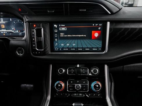 Used 2023 GMC Yukon XL Denali image 20