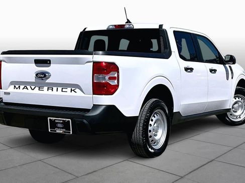 Used 2023 Ford Maverick XL image 13