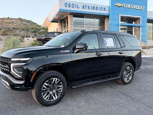 Certified 2025 Chevrolet Tahoe Z71 image 2