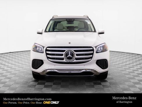 New 2026 Mercedes-Benz GLS 450 4MATIC image 10