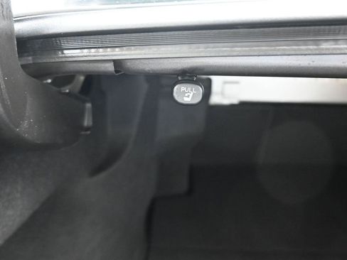 Used 2021 Toyota Camry SE FWD image 44