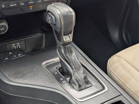 Used 2019 Ford Ranger XLT w/ Equipment Group 301A Mid image 27