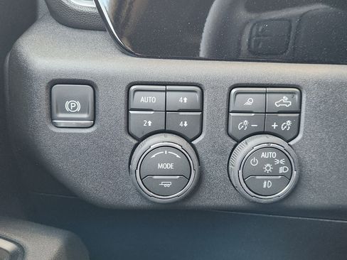 New 2026 Chevrolet Silverado 2500 LT w/ Trail Boss Package image 23