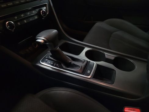 Used 2018 Kia Optima LX w/ Convenience Package image 26