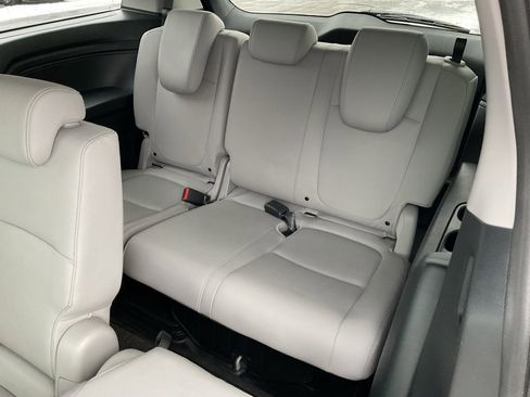 Used 2023 Honda Odyssey EX-L image 22