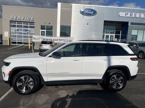 Used 2024 Jeep Grand Cherokee Limited 4xe AWD/4WD image 5