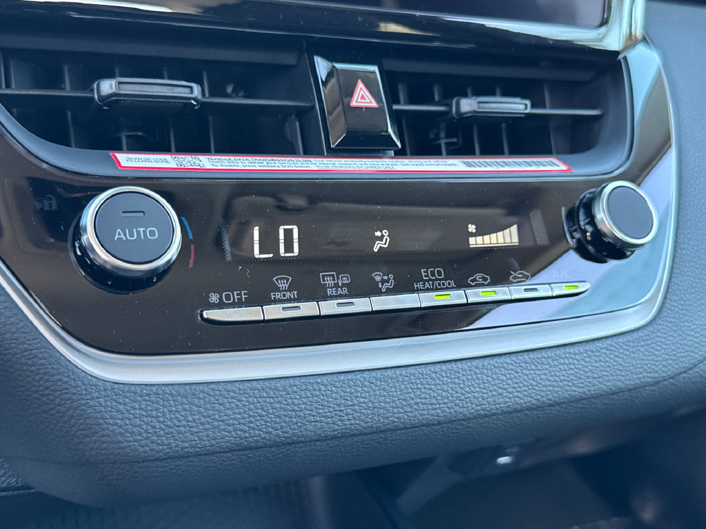 New 2027 Toyota Corolla LE FWD image 30