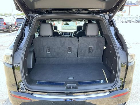 Certified 2023 Buick Enclave Avenir AWD/4WD image 22