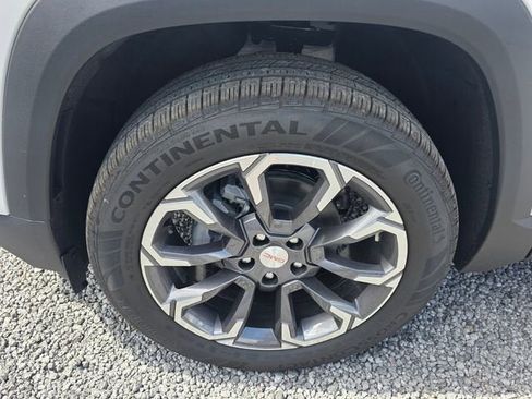 New 2026 GMC Terrain Elevation w/ Elevation Premium Package FWD image 9