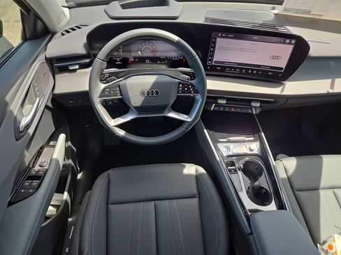 New 2026 Audi Q3 quattro 2.0T image 7