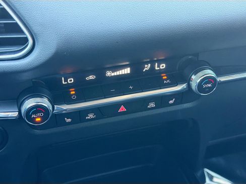 Certified 2023 MAZDA CX-30 AWD 2.5 S w/ Premium Package image 33