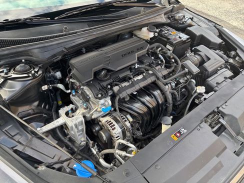 Used 2025 Kia K4 LXS image 27