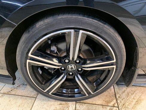 Used 2024 Honda Accord Sport image 12