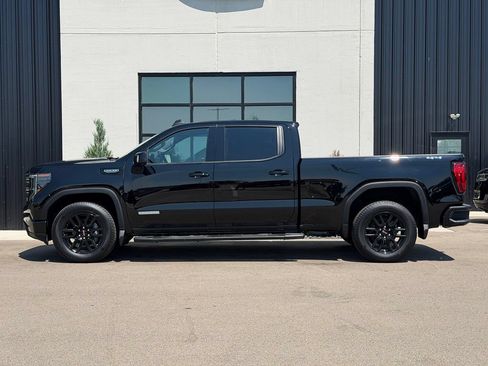 Used 2024 GMC Sierra 1500 Elevation w/ Elevation Premium Package AWD/4WD image 2