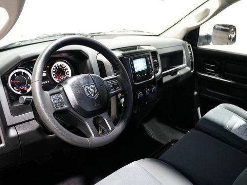 Used 2019 RAM 1500 Tradesman w/ Popular Equipment Group image 18