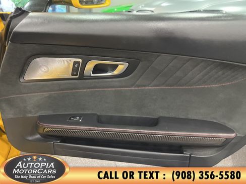 Used 2017 Mercedes-Benz AMG GT Coupe image 19