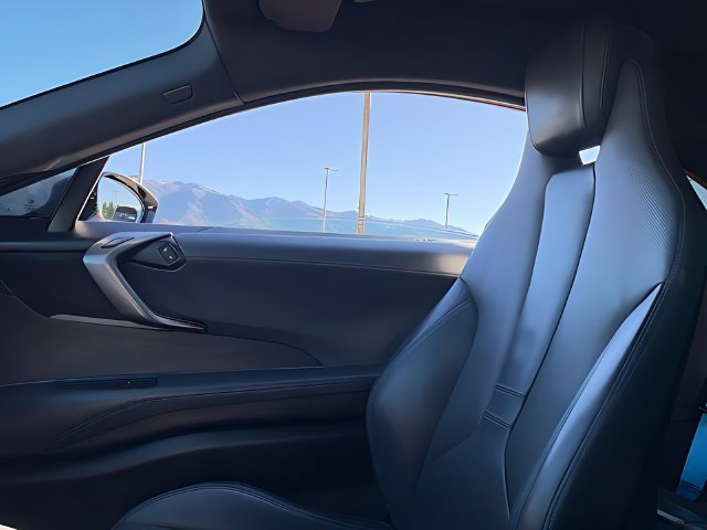 Used 2017 BMW i8 AWD/4WD image 22