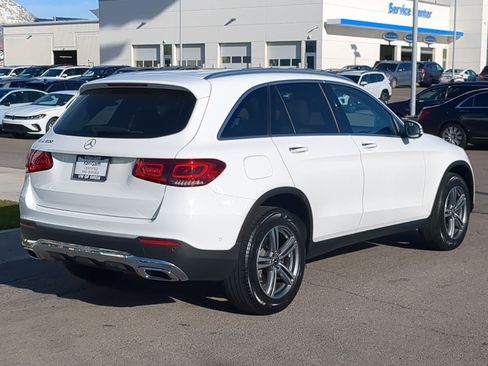 Used 2021 Mercedes-Benz GLC 300 image 3