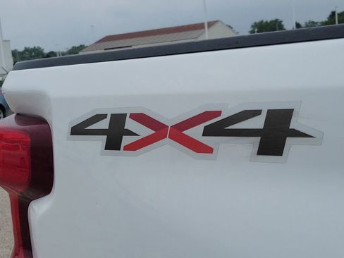 Used 2020 Chevrolet Silverado 3500 LT AWD/4WD image 6