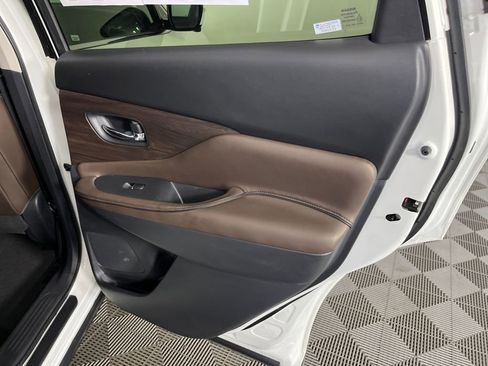 Used 2020 Nissan Murano Platinum image 14