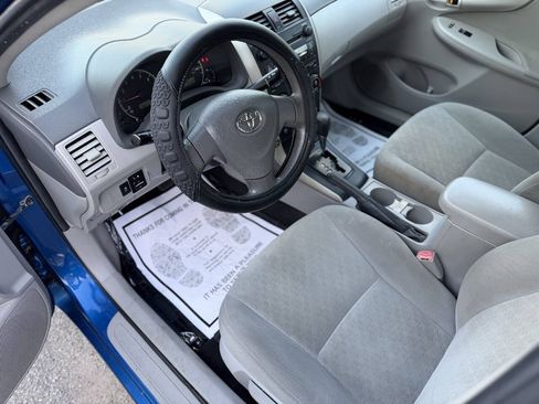 Used 2009 Toyota Corolla LE w/ All Weather Guard Pkg FWD image 10