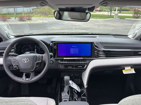 New 2026 Toyota Camry XLE AWD/4WD image 18