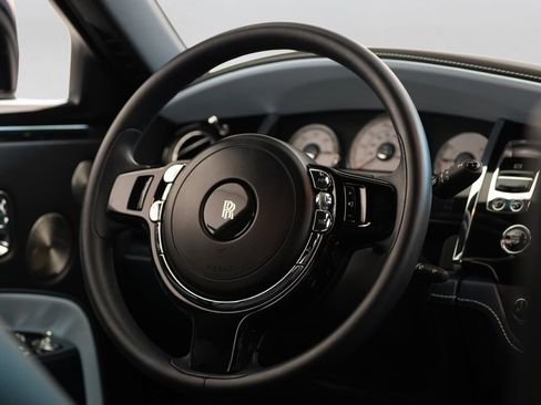 Used 2020 Rolls-Royce Ghost RWD image 35