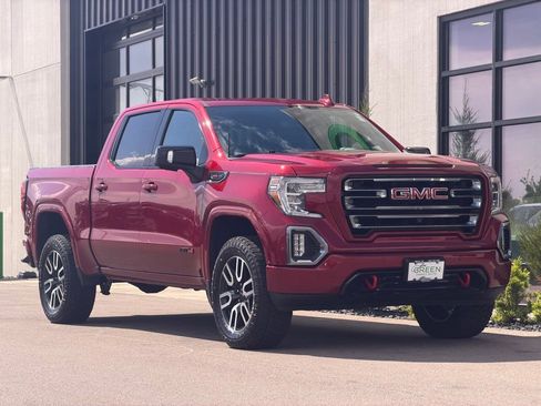 Used 2019 GMC Sierra 1500 AT4 w/ AT4 Premium Package AWD/4WD image 4