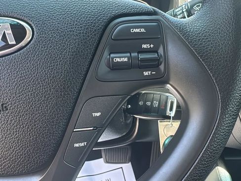 Used 2018 Kia Forte LX FWD image 14