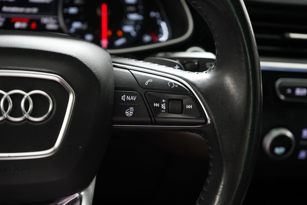 Used 2018 Audi Q7 3.0T Premium Plus AWD/4WD image 18