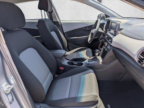 Used 2020 Hyundai Kona SE FWD image 19