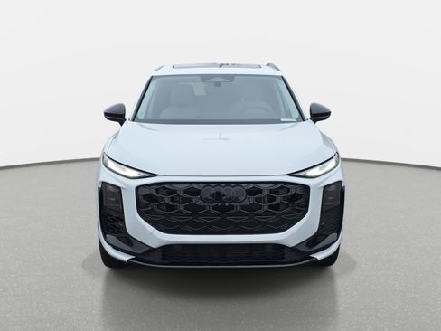 New 2026 Audi Q3 quattro 2.0T image 2