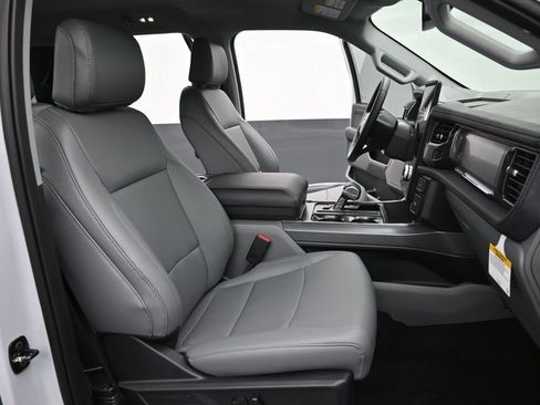 New 2025 Ford F150 Lightning Flash image 27