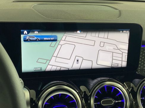 New 2025 Mercedes-Benz GLB 250 4MATIC image 23