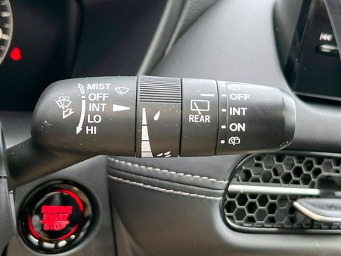 Certified 2023 Honda HR-V EX-L image 24