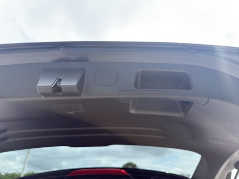 Used 2023 Hyundai Santa Fe SE FWD image 11
