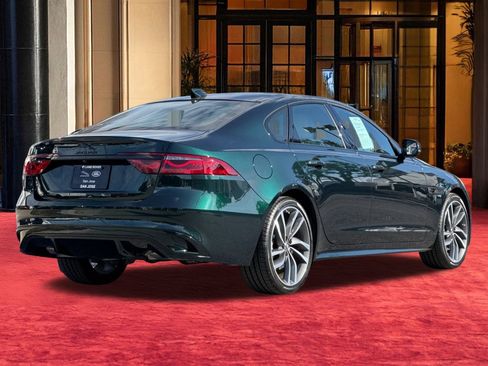 Used 2024 Jaguar XF R-Dynamic SE image 10