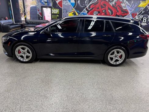 Used 2020 Buick Regal Preferred AWD/4WD image 2