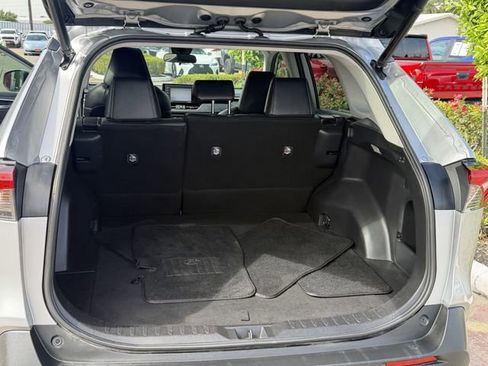 Used 2021 Toyota RAV4 XLE Premium FWD image 24