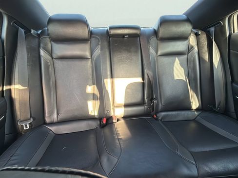 Used 2019 Dodge Charger SXT w/ Leather Interior Group RWD image 21