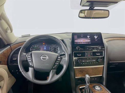 Used 2024 Nissan Armada SL w/ Captain's Chairs Package image 24