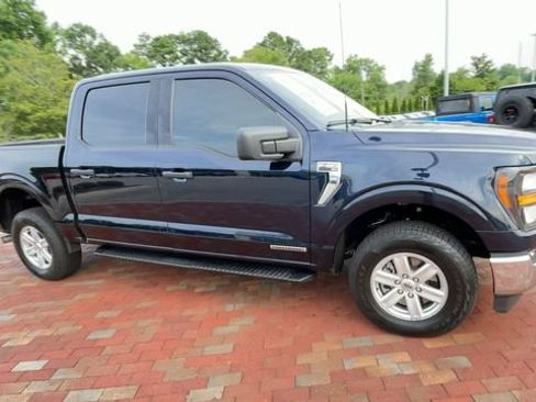 Used 2023 Ford F150 XLT w/ Equipment Group 301A Mid AWD/4WD image 3