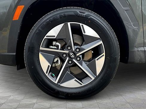 Used 2025 Hyundai Tucson SEL image 9