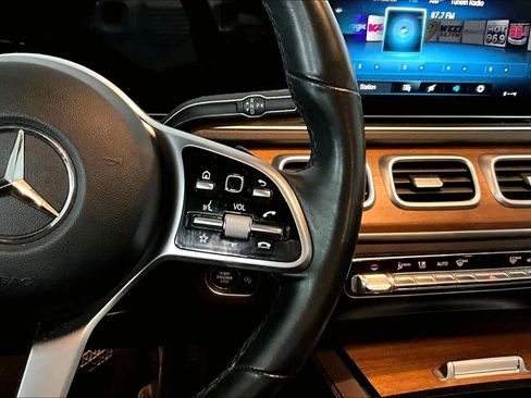 Used 2022 Mercedes-Benz GLS 450 GLS 450 image 24