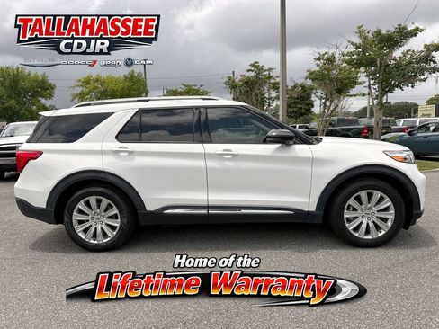 Used 2020 Ford Explorer Limited RWD image 2