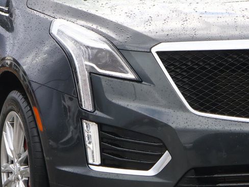 Used 2023 Cadillac XT5 Sportv AWD/4WD image 9