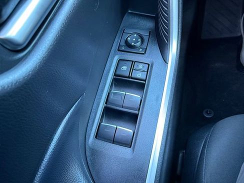 Used 2023 Toyota RAV4 XLE image 17