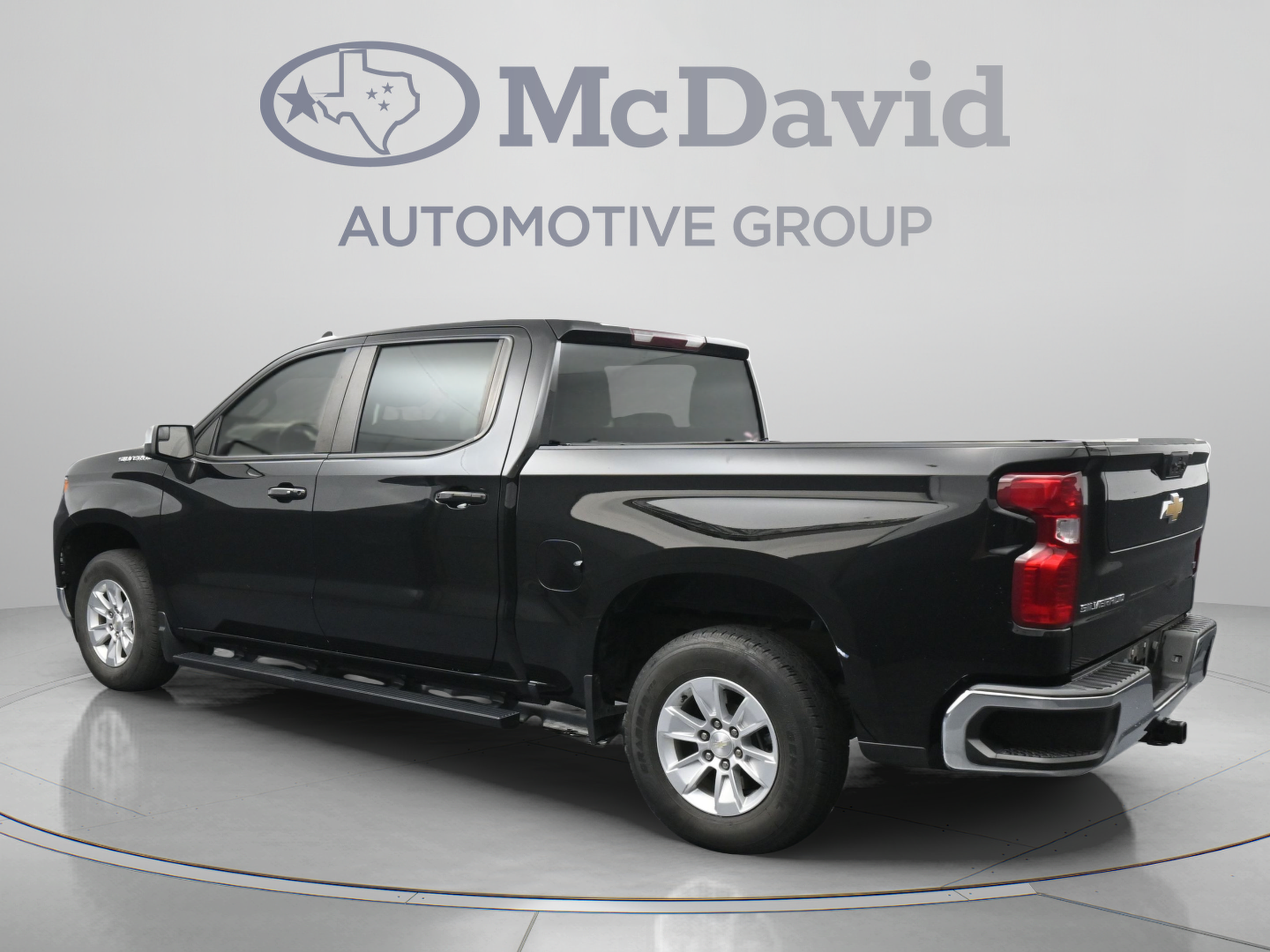 Used 2023 Chevrolet Silverado 1500 LT RWD image 6