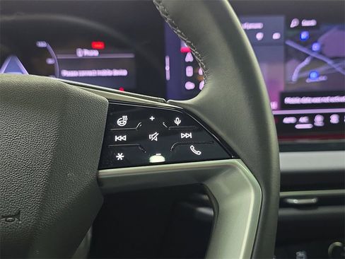 Used 2025 Audi A5 2.0T Prestige w/ 19" Wheel Package image 20